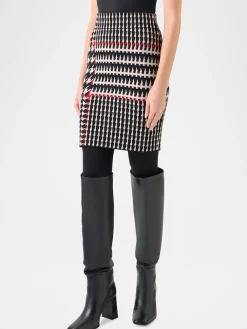 Akris Punto Fitted Wool-Blend Plaid Jacquard Skirt in Black/Cream/Vermillion