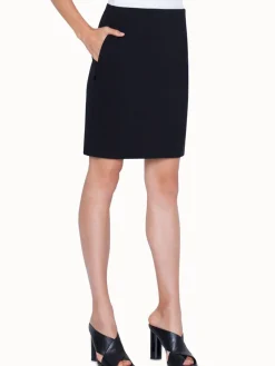 Akris Punto Jersey Stretch Skirt in Black