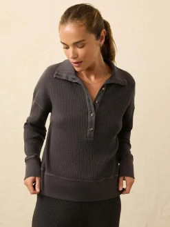 Faherty Brand Après Waffle Henley in Washed Black