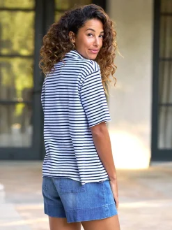 Frank & Eileen Patty Short-Sleeve Popover Henley in Navy French Stripe