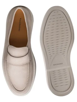 Magnanni Bandera in Bone Suede