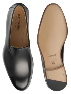 Magnanni Diaz in Black
