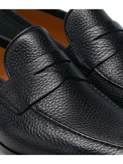 Magnanni Diezma II in Black