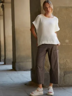 Porto Sabrina Pleated Top in White