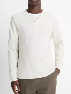 Vince Pima Cotton Waffle Henley in Heather Baja Sand